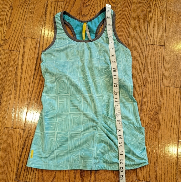 LOLE Activewear Teal Tank Top with Built in Bra size XS - Picture 11 of 12
